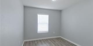 2227 NW 11th Court Gallery 11
