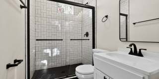 Charming 2BR House in San Antonio Gallery 31