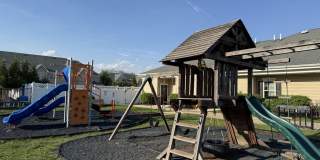 8 Andrews Way Gallery 20