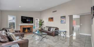 3 Bed FULLY FURNISHED Pool Home Gallery 6