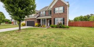 Spacious 5BR Home with Large Backyard in Quiet Chesapeake Neighborhood! Gallery 1