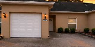 Executive 2 bedroom/ 2 bath condo Gallery 1
