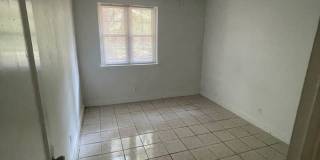 401 + 403 Waccamaw Avenue- Pre lease both sides today! Gallery 11