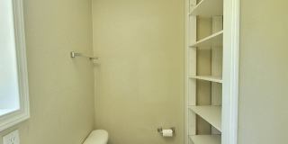 205 Henry Street Pensacola, FL 32507 MOVE IN SPECIAL: HALF OFF first full month of rent!!! Gallery 21