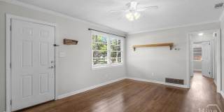 2114 E 62nd Street Gallery 4