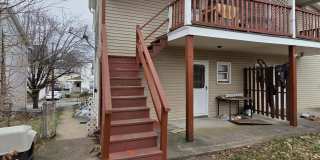 114 N Hyde Park Avenue unit: 2Nd Floor 114 N Hyde Park Avenue unit: 2Nd Floor Gallery 1