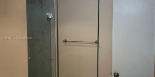 1100 Saint Charles Pl Gallery 18