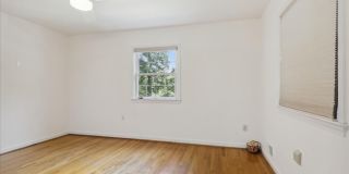 ONE LEVEL LIVING!! in Potomac 4-5 bed 4 baths / Close in Potomac Gallery 24