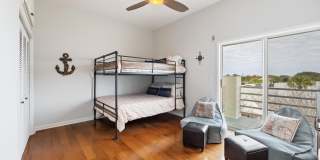 75 COMARES Avenue Gallery 26