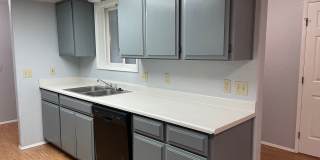 Nice 2 Bedroom 1 Bathroom Duplex-Grants Pass Gallery 7