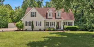 One acre lot with first floor suite in beautiful Kingston Springs! Gallery 1
