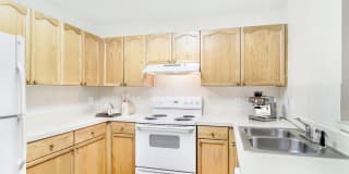 Harbor Creek Apartments Gallery 82