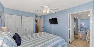 5855 MIDNIGHT PASS ROAD Gallery 36