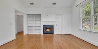 Beautifully maintained and move-in ready 4BR home with a basement Gallery 35