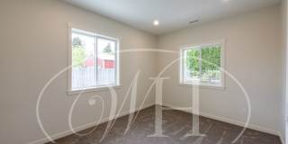Country Living in Gorgeous 2 Bedroom Home Near Town Gallery 13