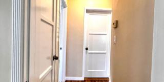 Single Family. 3-bed Home - Desireable Neighborhood! Gallery 36