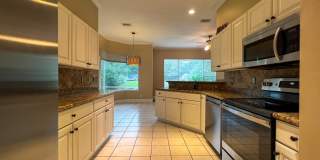 1704 TALL TREE Drive E Gallery 16