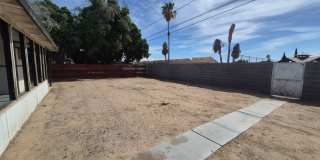 Large 4 Bed 2 Bath House Gallery 23