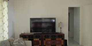 23404 PEACHLAND BOULEVARD Gallery 7