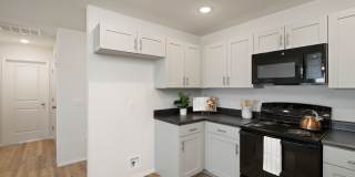 Brand new duplexes in Republic! Gallery 6