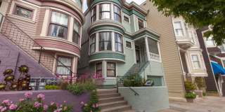Beautifully Remodeled 3BR 2BA Top Floor Condo in Presidio Heights Gallery 1