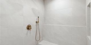 5440 Alcove Gallery 30