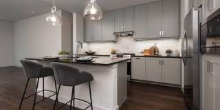 7600 Broadway Gallery 11