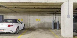 250 Daniel Burnham Square Gallery 34