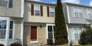 Beautiful 3bd 2.5bth Townhouse In Sought After Reisterstown! Gallery 1