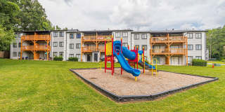 Pinewood Townhomes Gallery 8