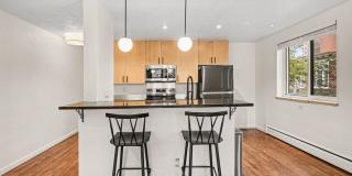Available NOW! 1 Bedroom 1 Bath Condo Downtown Denver! Gallery 10