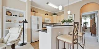 RARE FIND ALICANTE CONDOMINIUMS - 3 BEDROOMS / 3 BATHROOMS Gallery 6