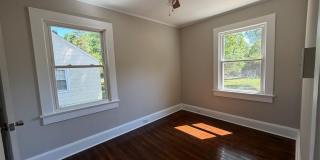 704 N Miller Avenue Gallery 9
