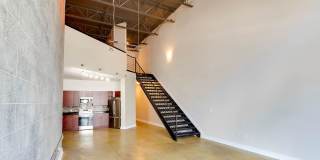 Cool and modern urban loft in Uptown Charlotte! Gallery 4
