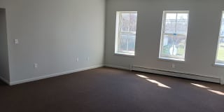 588-612 East Main - 592 A Gallery 6