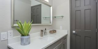 Beautiful 3 bed, 4 bath with garage in Frisco! Walk to main street! Winter rental! Beautiful 3 bed, 4 bath with garage in Frisco! Walk to main street! Winter rental! Gallery 13