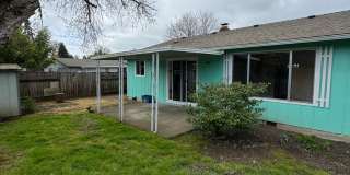 Charming 3 Bed / 2 Bath Ranch on Large Lot – Cul-de-Sac Location – $2,495/mo Gallery 29
