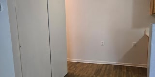 329 Mabry Street Gallery 6