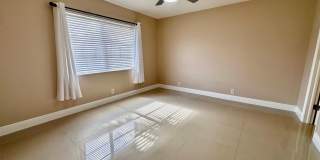 12 NE 19th Court unit: 220A Gallery 6