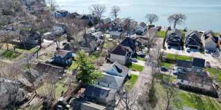 Lake Living at Its Finest in Keego Harbor! Lake Living at Its Finest in Keego Harbor! Gallery 28