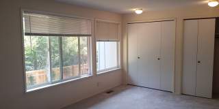 Bainbridge Townhouse with garage Gallery 6