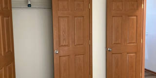 2 Bedroom, Ranch Townhome with Garage - Available Now! 2 Bedroom, Ranch Townhome with Garage - Available Now! Gallery 14