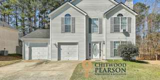 3BR Home in Jonesboro. Spacious Primary Suite  Convenient Location Gallery 1