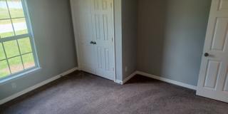 4/2 Newer  construction home. Gallery 29
