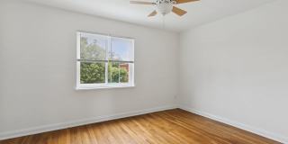 Charming 2-Bedroom Townhome Beautifully Updated and Convenient Charming 2-Bedroom Townhome Beautifully Updated and Convenient Gallery 13