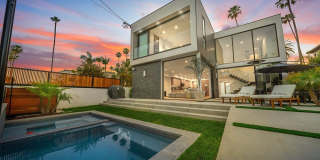 200 N DOHENY Dr Gallery 1
