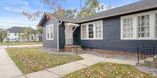 212 S OAK Street Gallery 2