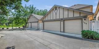 Gorgeous fully furnished home in downtown Eagle! Gallery 5
