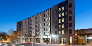 Axis Oakland Gallery 6