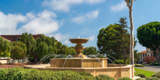 Gorgeous 5 Bedroom Home with sweeping views and pool Gallery 47